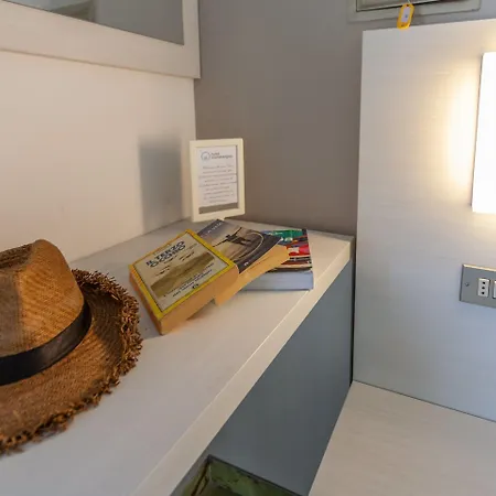 Michelangelo Ξενοδοχείο Μπελάρια-Ιτζέα Μαρίνα